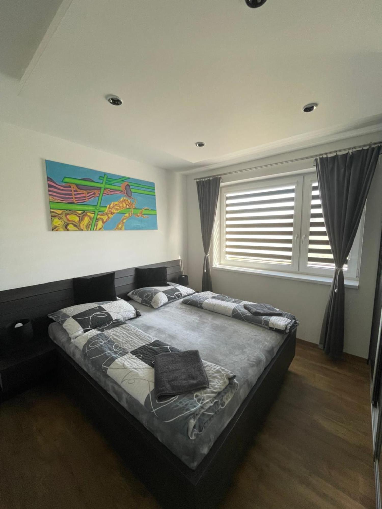 M.K. Apartment ポプラト エクステリア 写真
