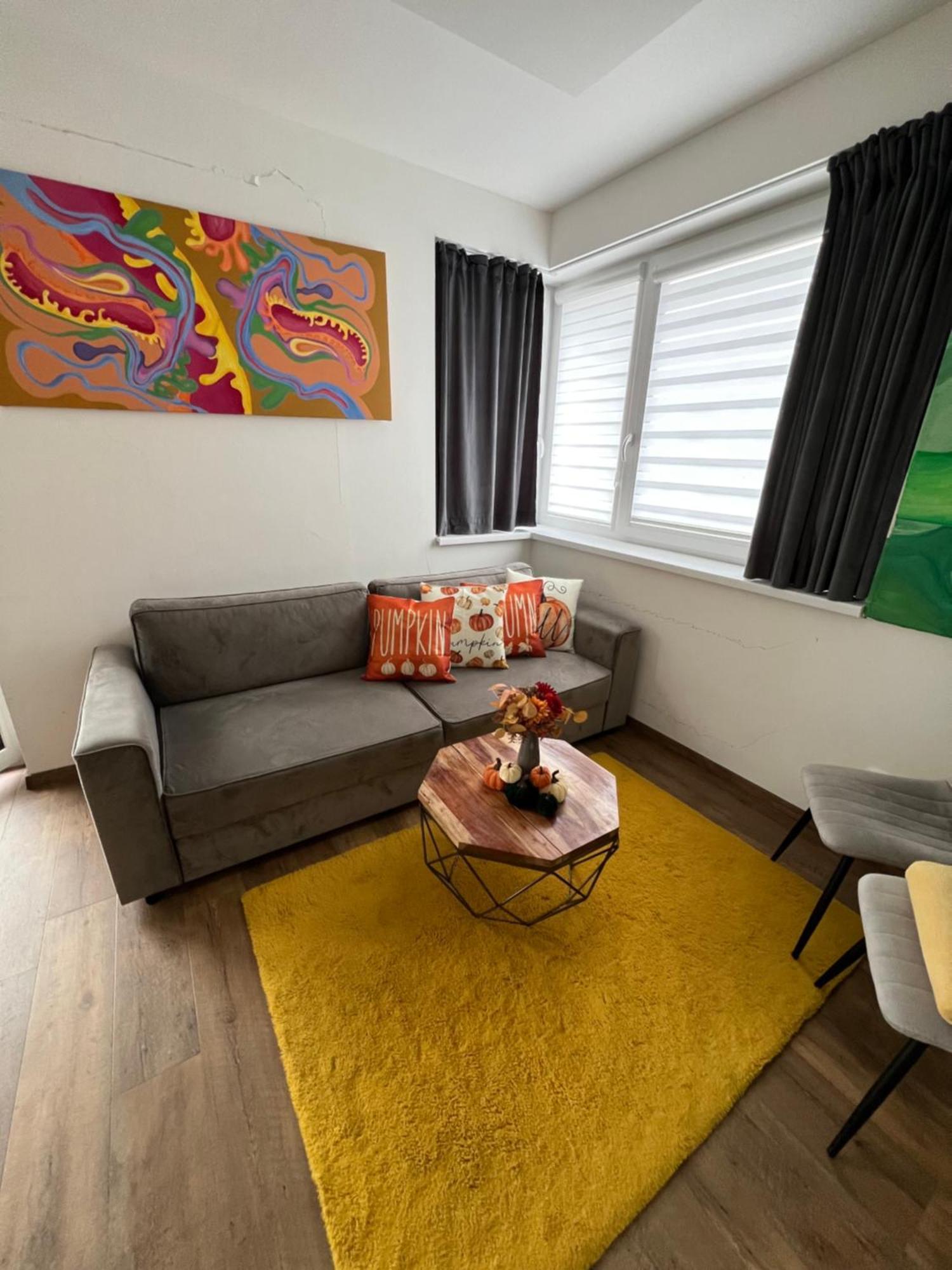 M.K. Apartment ポプラト エクステリア 写真
